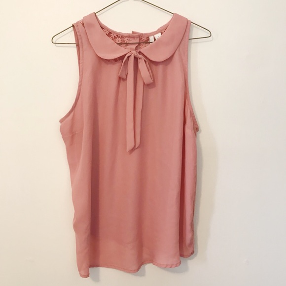 LC Lauren Conrad Tops - Lauren Conrad Peter Pan Collar Lace Back Blouse
